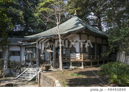 龍口寺七面堂（藤沢市片瀬） 49493899