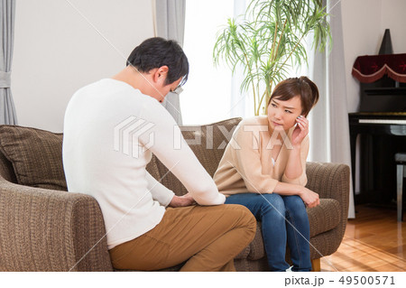 夫婦喧嘩 49500571