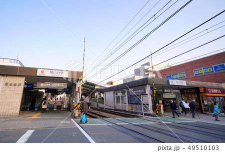 日本の東京都市景観 　東急電鉄大井町線 尾山台駅などを望む 49510103