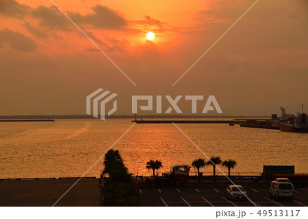 夕景 石垣港 夕景 石垣港 49513117