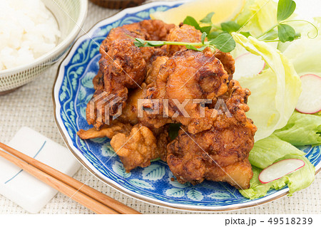 鶏の唐揚げ 49518239