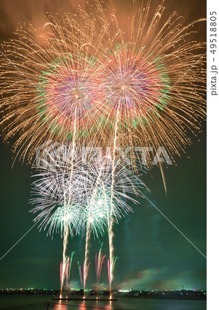 阿賀野川ござれや花火(新潟市) 阿賀野川ござれや花火(新潟市) 49518805