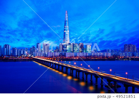 Seoul city skyline Seoul city skyline 49521851
