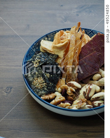 キム アーモンド クルミ 49524850