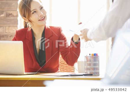 女性 ビジネス 女性 ビジネス 49533042