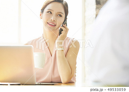 女性　ビジネス 49533059