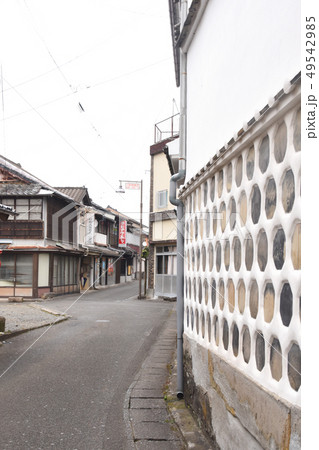 日奈久温泉の白壁の町並み 49542985