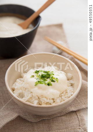 とろろご飯 49550351