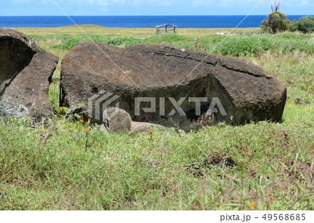 モアイ像 モアイ像 49568685