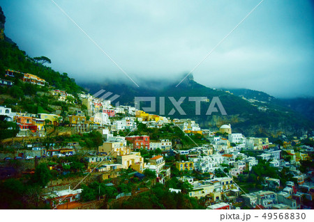 海沿い 沿岸 沖合 49568830