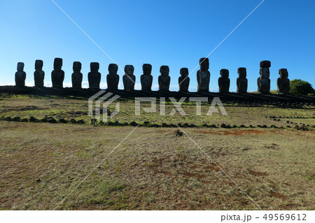モアイ 49569612