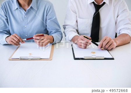 Contract decree of divorce (dissolution or cancellation) of marr 49572668