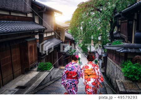 Traveler in Higashiyama District, Kyoto, Japan Traveler in Higashiyama District, Kyoto, Japan 49579293