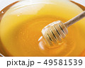 流れ落ちる蜂蜜 49581539