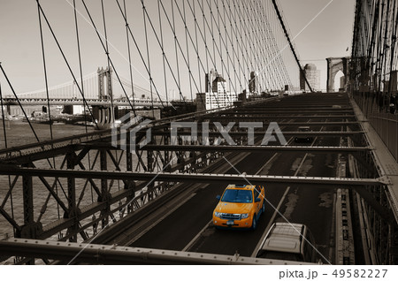 Brooklyn Bridge with traffic Brooklyn Bridge with traffic 49582227