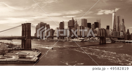 Brooklyn Bridge and downtown Manhattan Brooklyn Bridge and downtown Manhattan 49582819