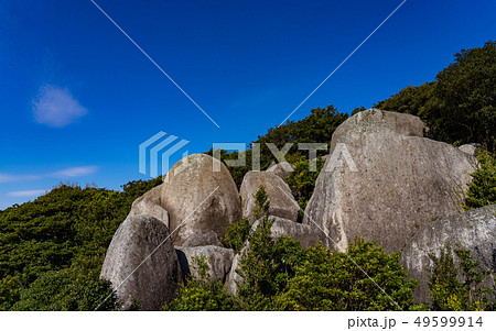 唐人駄場巨石群と青空 唐人駄場巨石群と青空 49599914