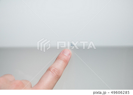 自動車の小傷 ドアパンチ イメージ 素材 49606285