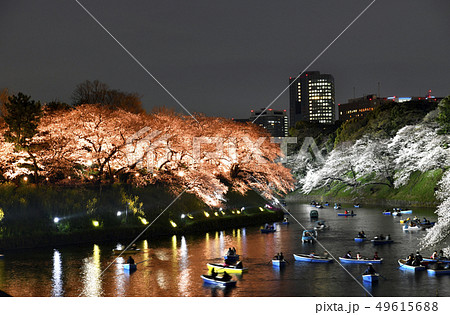 日本の東京都市景観　平成最後の桜・千鳥ヶ淵などを望む（ボートで花見）・夜景 49615688