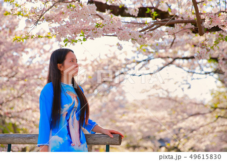 アオザイ 49615830