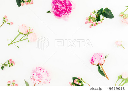 Floral frame with pink peonies, hypericum and rose Floral frame with pink peonies, hypericum and rose 49619018