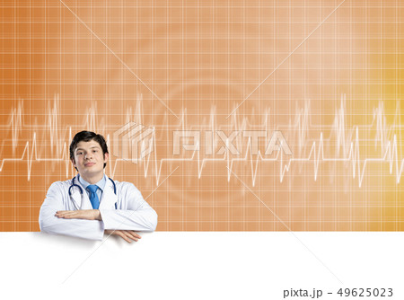 Doctor with banner 49625023