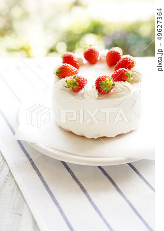 イチゴのショートケーキ イチゴのショートケーキ 49627364