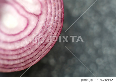 Close up shoot of cutted red onion 49628942