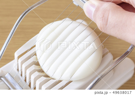 エッグスライサーの使用イメージ エッグスライサーの使用イメージ 49638017