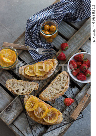 果実のオープンサンド 49639213