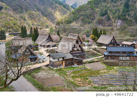 富山県　五箇山の菅沼集落 49641722