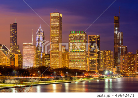 Chicago Skylines Downtown USA 49642471