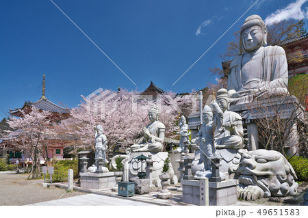 【壷阪寺 大釈迦如来石像】 奈良県高市郡高取町壷阪 【壷阪寺 大釈迦如来石像】 奈良県高市郡高取町壷阪 49651583