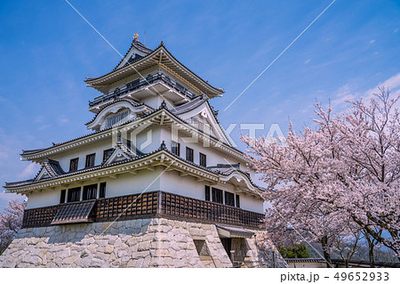 桜が満開の河原城 49652933