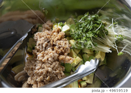 ボウルに入った食材 ボウルに入った食材 49659519