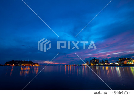 湘南江の島・鎌倉腰越の海岸夜景 湘南江の島・鎌倉腰越の海岸夜景 49664755