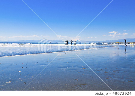【神奈川県】江ノ島 海と砂浜 【神奈川県】江ノ島 海と砂浜 49672924