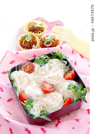 素麺弁当 そうめん弁当 素麺 そうめん 麺つゆジュレの写真素材