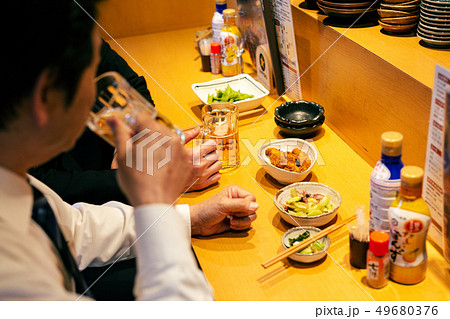 居酒屋 サラリーマン 居酒屋 サラリーマン 49680376