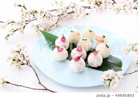 真鯛の手まり寿司　桜おにぎり 49680803