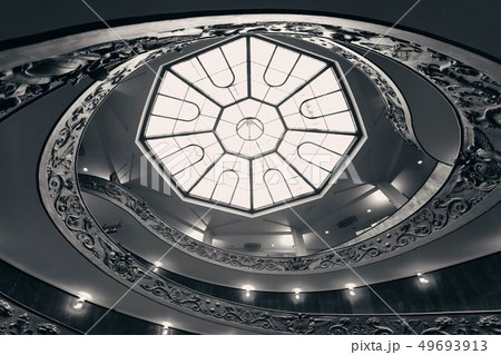 Spiral staircase 49693913