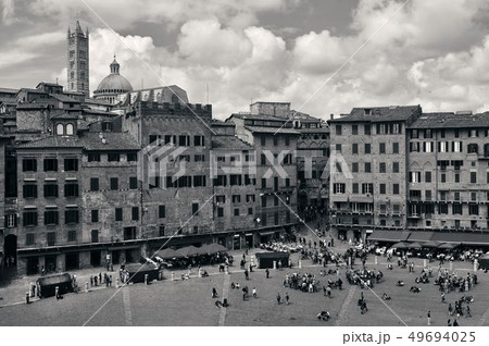 Piazza del Campo Siena Italy Piazza del Campo Siena Italy 49694025