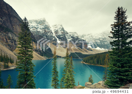 Moraine Lake Moraine Lake 49694431