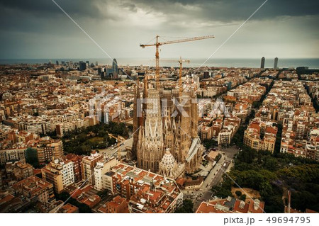 Sagrada Familia aerial view 49694795