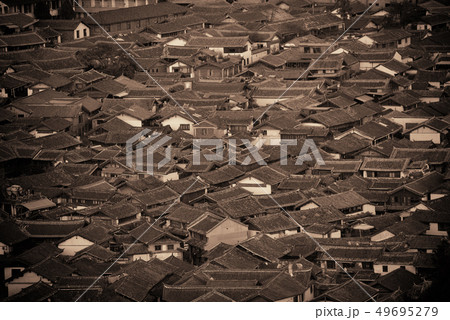 Lijiang old buildings 49695279