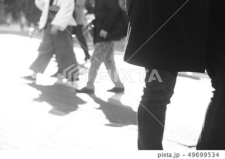 新宿（東京）の雑踏のイメージ 49699534