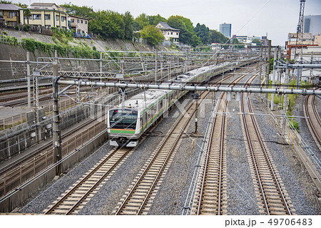 【上野東京ライン E233系 日暮里付近】 【上野東京ライン E233系 日暮里付近】 49706483