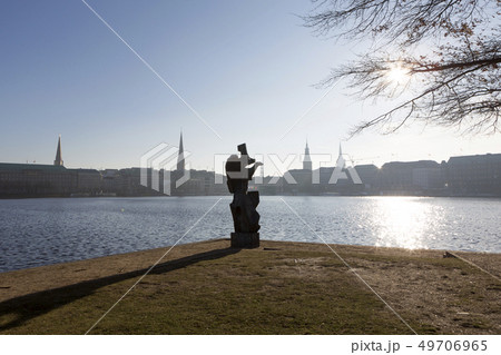 City panorama view of Hamburg, Germany 49706965