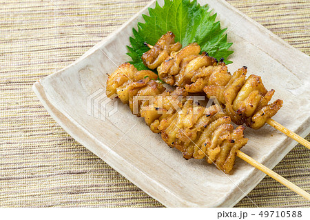 焼き鳥　カワ2本 49710588