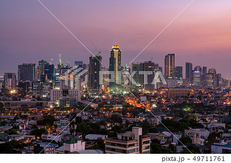 フィリピン・マニラ BGC 都市風景 マジックアワー フィリピン・マニラ BGC 都市風景 マジックアワー 49711761